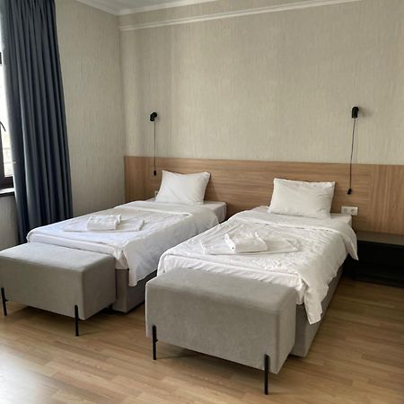 Issyk Ata Retreat Hotel Gorno-Serafimovka Exterior photo